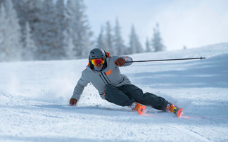 one carves on the slope