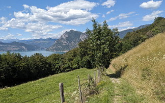 Hiking Monte Isola 