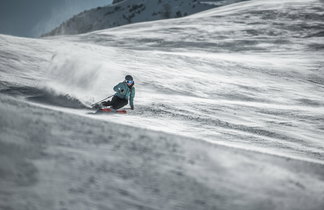 Start alpine skiing 