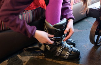 Entry children's ski boots