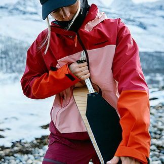 Neue Skitourenbekleidung Damen