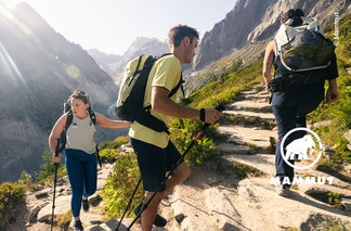 Mammut - wandernde Personen