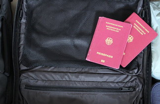 Entry luggage